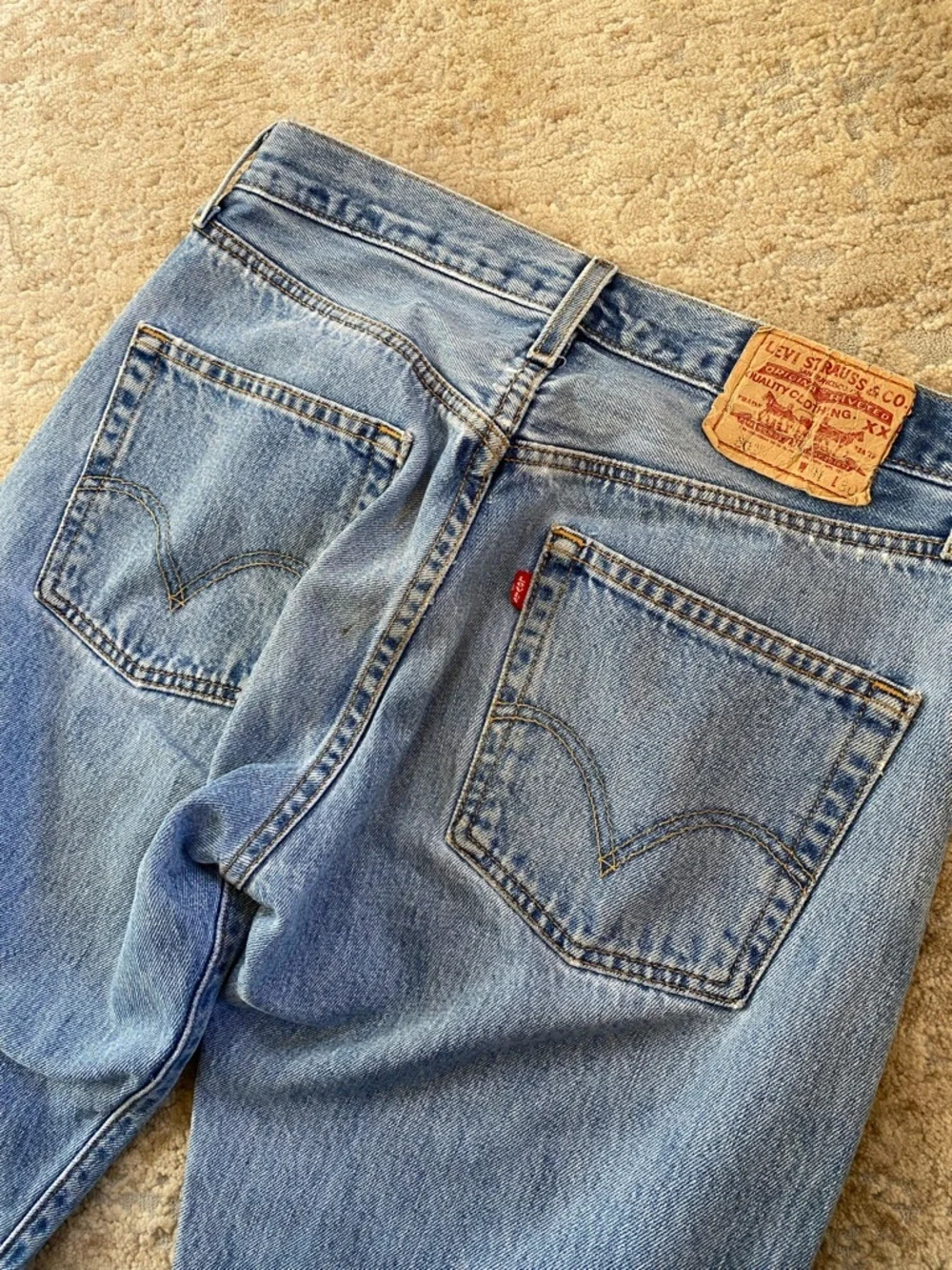 Levi’s Vintage 501s Classic Faded Blue Straight-Leg Jeans Button Fly: W31/L30